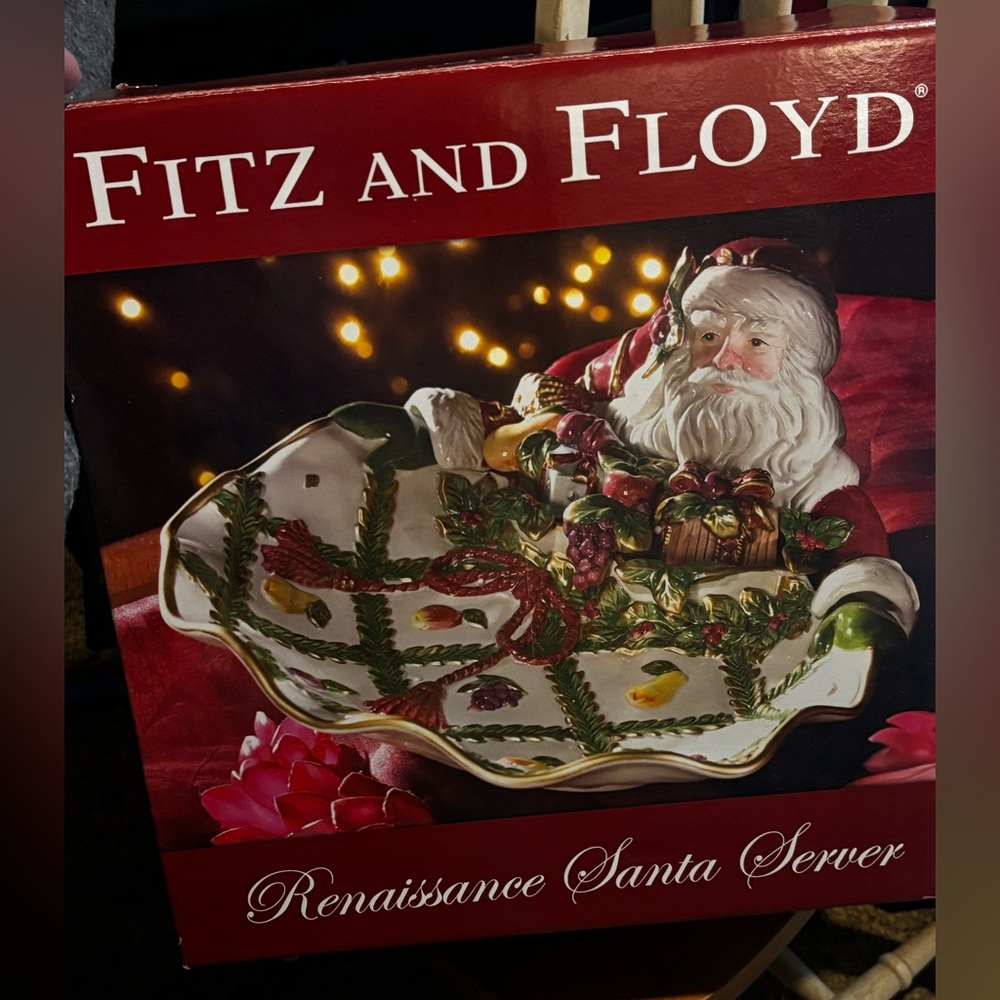 VINTAGE FITZ AND FLOYD RENAISSANCE SANTA SERVER